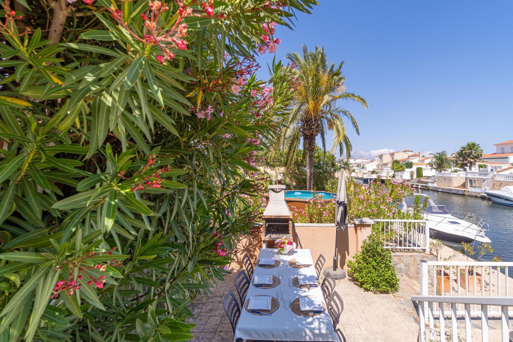 Jouvacations Villa Freser Empuriabrava Esterno foto